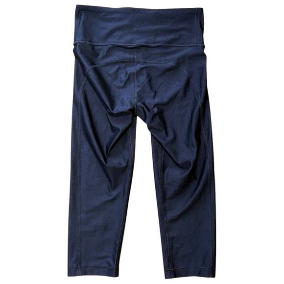 Under Armour HeatGear Three Quarter Compression Leggings Women's Medium - Picture 5 of 7